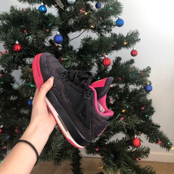 jordan 4s - Picture 4 of 4